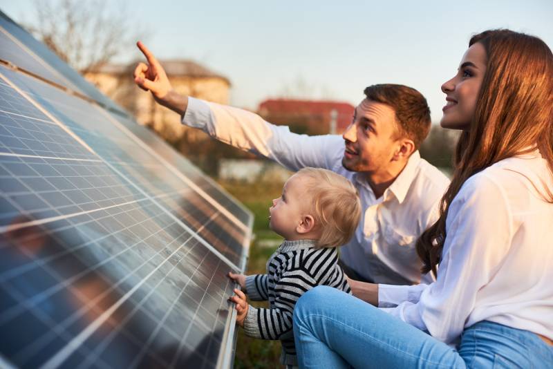 découvrez les différentes primes disponibles pour l'installation de panneaux solaires en france. profitez d'aides financières et de subventions pour rendre votre transition vers l'énergie renouvelable plus accessible et avantageuse.