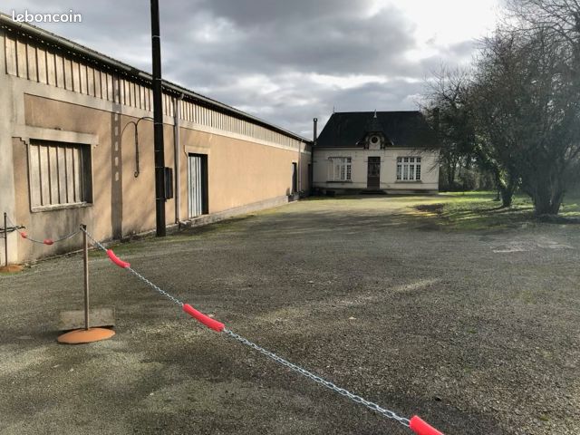 découvrez les prix compétitifs pour des hangars de 1000m2. que ce soit pour du stockage, des activités commerciales ou industrielles, trouvez la solution idéale à des tarifs attractifs. informez-vous sur les options disponibles et faites le choix qui répond à vos besoins!