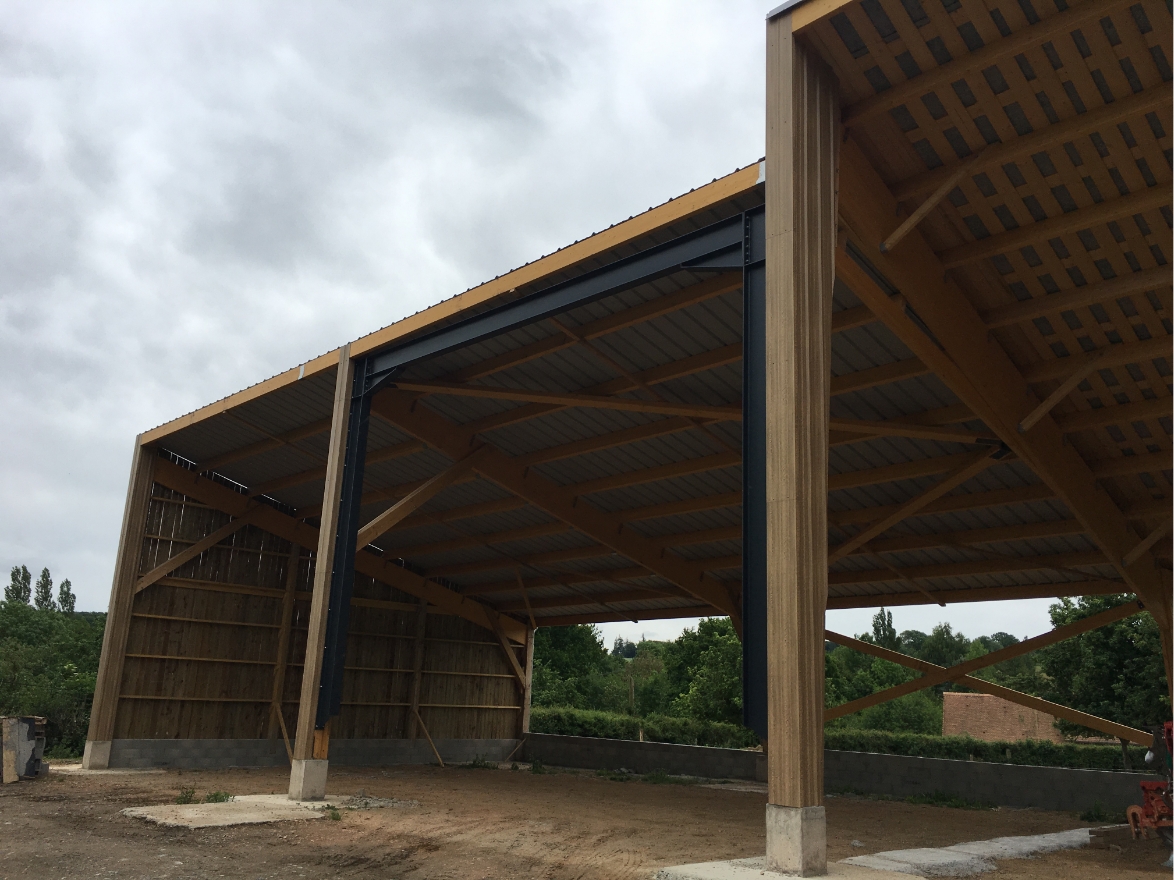 découvrez les prix compétitifs des hangars en bois, adaptés à tous vos besoins de rangement et de stockage. explorez nos différentes options, styles et dimensions pour trouver le hangar en bois parfait, alliant qualité et esthétique.