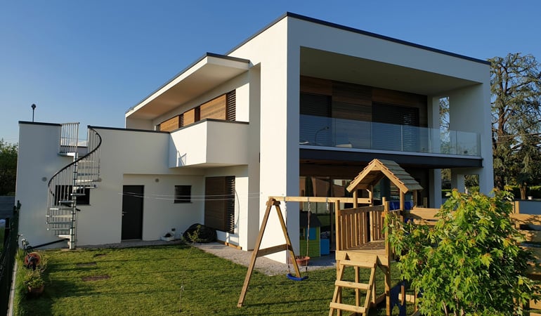 découvrez les prix des maisons passives, une solution écologique et économique pour un habitat durable. comparez les coûts et les avantages d'une construction respectueuse de l'environnement tout en optimisant votre consommation d'énergie.