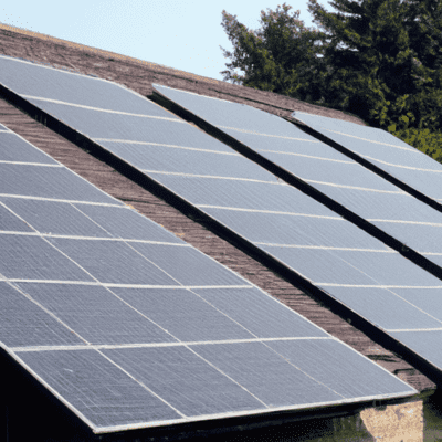 découvrez les prix des panneaux solaires au mètre carré pour optimiser votre investissement énergétique. comparez les offres, bénéficiez d'expertises et faites le choix éclairé pour une réduction de votre facture d'électricité.