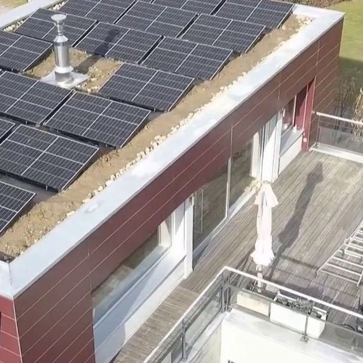 découvrez les prix des panneaux solaires et trouvez la solution énergétique qui correspond à votre budget. informez-vous sur les différentes options disponibles et les aides financières pour optimiser votre investissement dans les énergies renouvelables.