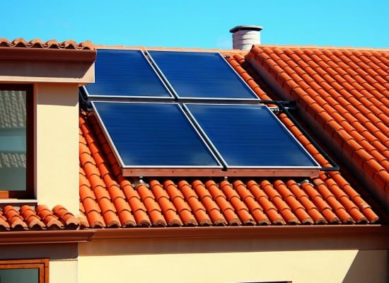 découvrez les prix des panneaux solaires pour l'eau et les avantages qu'ils offrent. informez-vous sur les coûts d'installation, les économies d'énergie et les subventions disponibles pour vous aider à investir dans une solution écologique et économique.