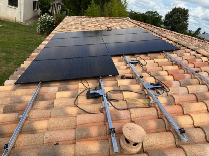 découvrez les tarifs des panneaux solaires au mètre carré et optimisez votre investissement énergétique. comparez les prix pour faire le meilleur choix et bénéficier d'une énergie renouvelable à prix compétitif.