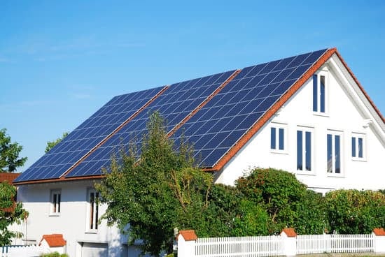 découvrez les prix au mètre carré pour l'installation de toitures photovoltaïques. obtenez des informations détaillées sur les coûts, les avantages et les aides financières disponibles pour transformer votre toiture en source d'énergie renouvelable.