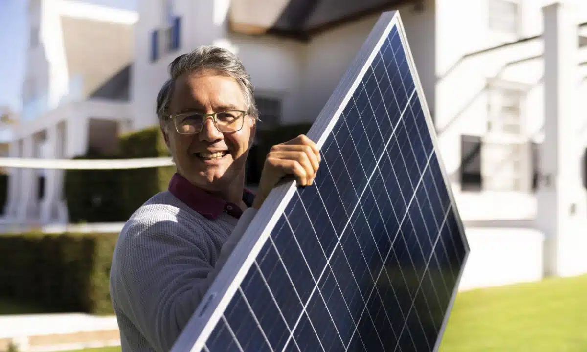 découvrez notre production de panneaux solaires de 400w, offrant une solution énergétique durable et performante. idéals pour réduire votre facture d'électricité et contribuer à la protection de l'environnement. investissez dans l'énergie verte dès aujourd'hui !