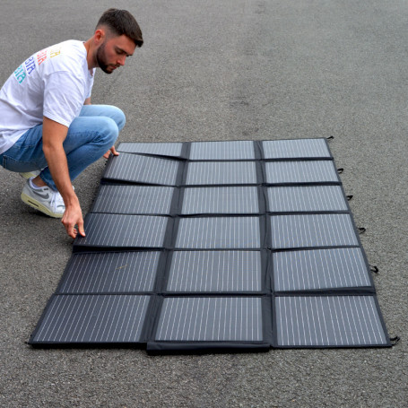 découvrez notre solution de production de panneaux solaires de 400w, conçue pour maximiser votre production d'énergie renouvelable. optez pour une énergie propre et économique tout en réduisant votre empreinte écologique. idéal pour les particuliers et les entreprises souhaitant investir dans l'énergie solaire.