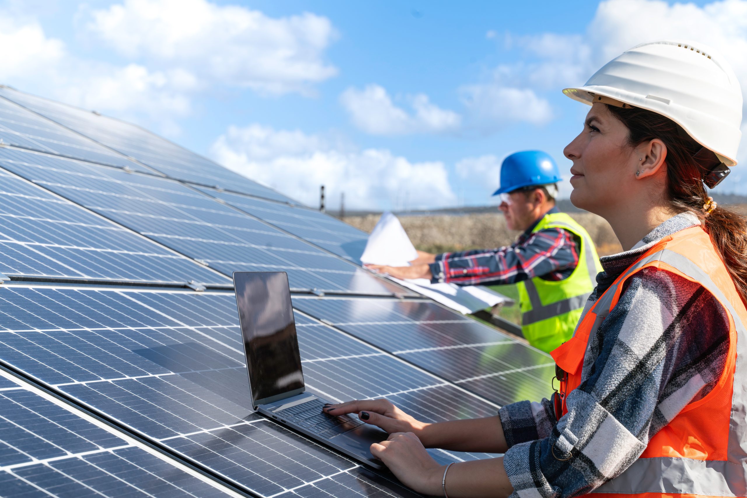 découvrez la puissance des panneaux solaires et comment ils peuvent transformer votre consommation d'énergie. apprenez tout sur l'efficacité, les avantages environnementaux et les économies potentielles grâce à l'énergie solaire.