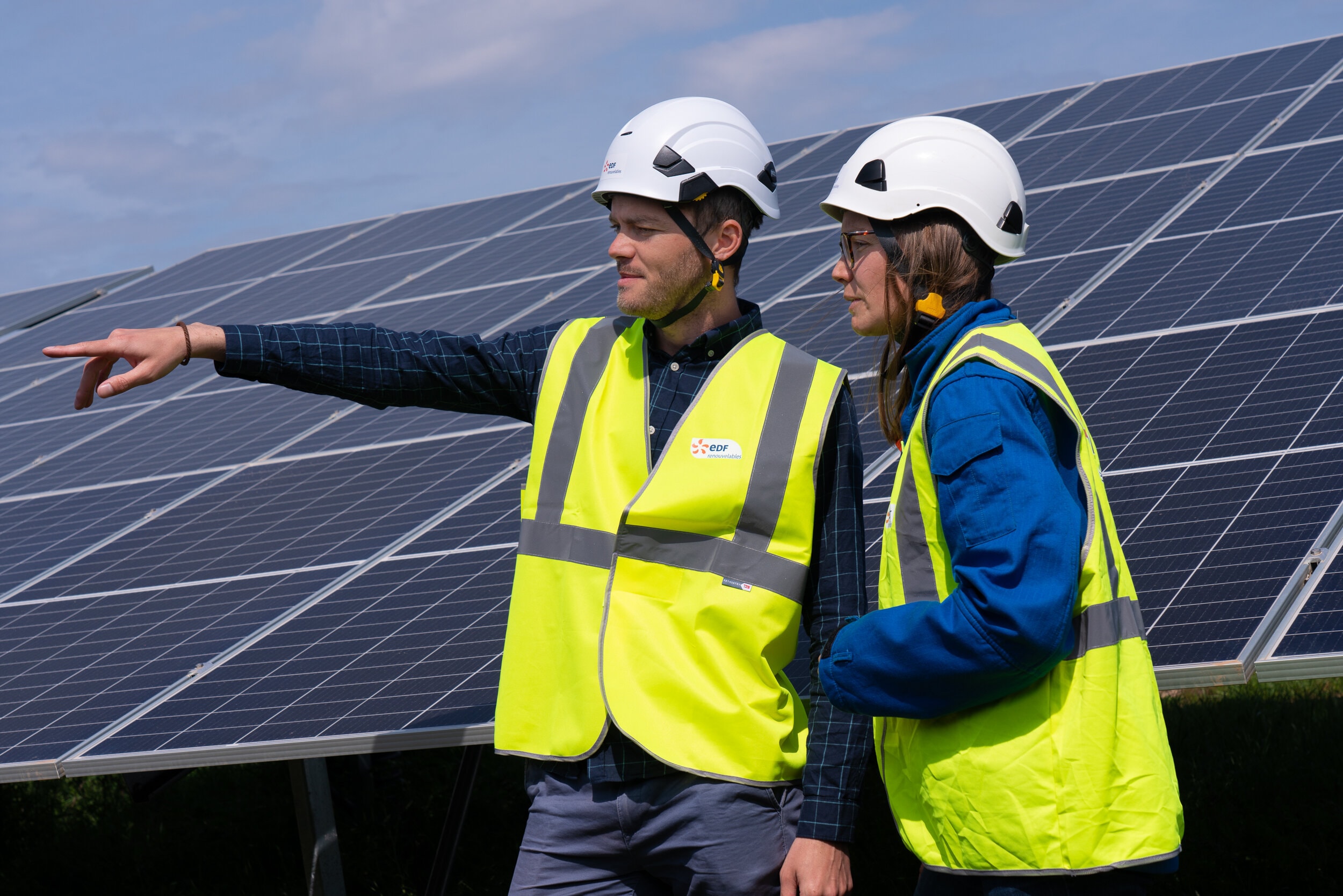 découvrez les opportunités de recrutement dans le secteur solaire en france. rejoignez une industrie en pleine croissance qui valorise l'innovation et la durabilité. postulez dès aujourd'hui pour contribuer à un avenir énergétique plus vert.