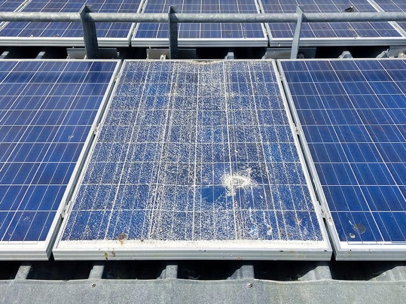 découvrez l'importance du recyclage photovoltaïque pour un avenir durable. apprenez comment les panneaux solaires en fin de vie peuvent être réutilisés et transformés, contribuant ainsi à la protection de l'environnement et à l'économie circulaire.