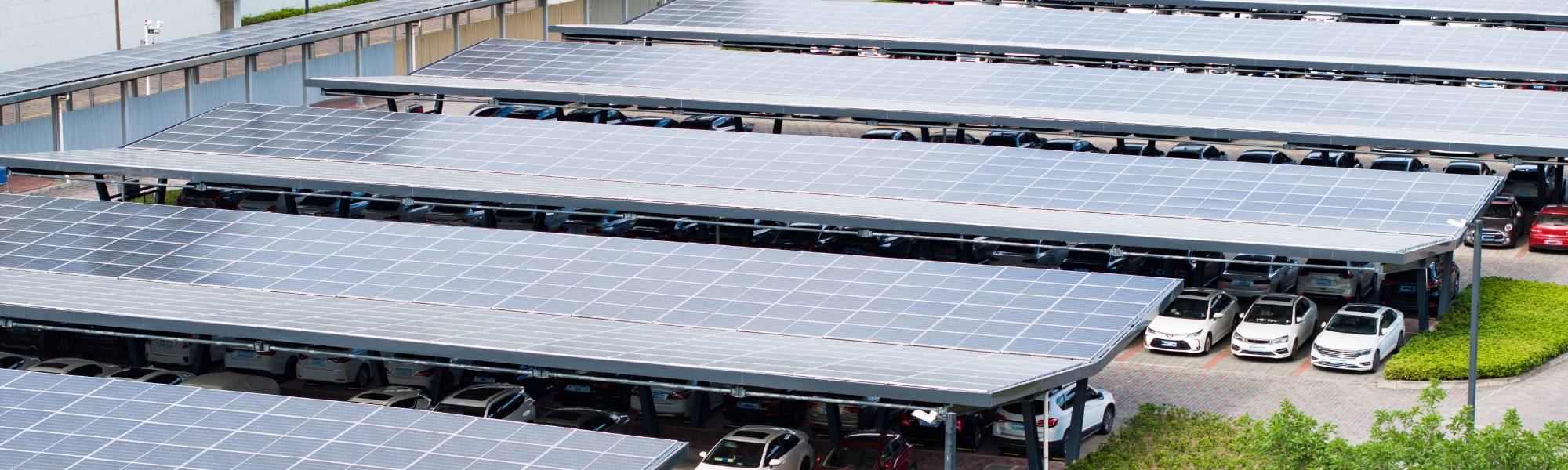 découvrez tout ce qu'il faut savoir sur la réglementation des panneaux solaires en france. informez-vous sur les normes, les aides financières et les démarches administratives pour une installation conforme et optimale de vos panneaux solaires.