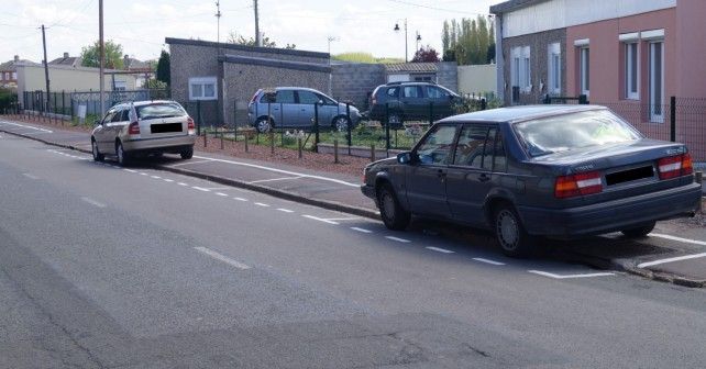 découvrez tout ce qu'il faut savoir sur la réglementation du stationnement : règles, amendes, zones de parking et conseils pratiques pour éviter les contraventions. informez-vous sur les droits et devoirs des automobilistes en matière de stationnement.