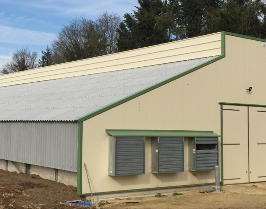 découvrez les solutions innovantes et durables pour la rénovation de votre bâtiment agricole. optimisez vos infrastructures pour améliorer la productivité et le bien-être animal.