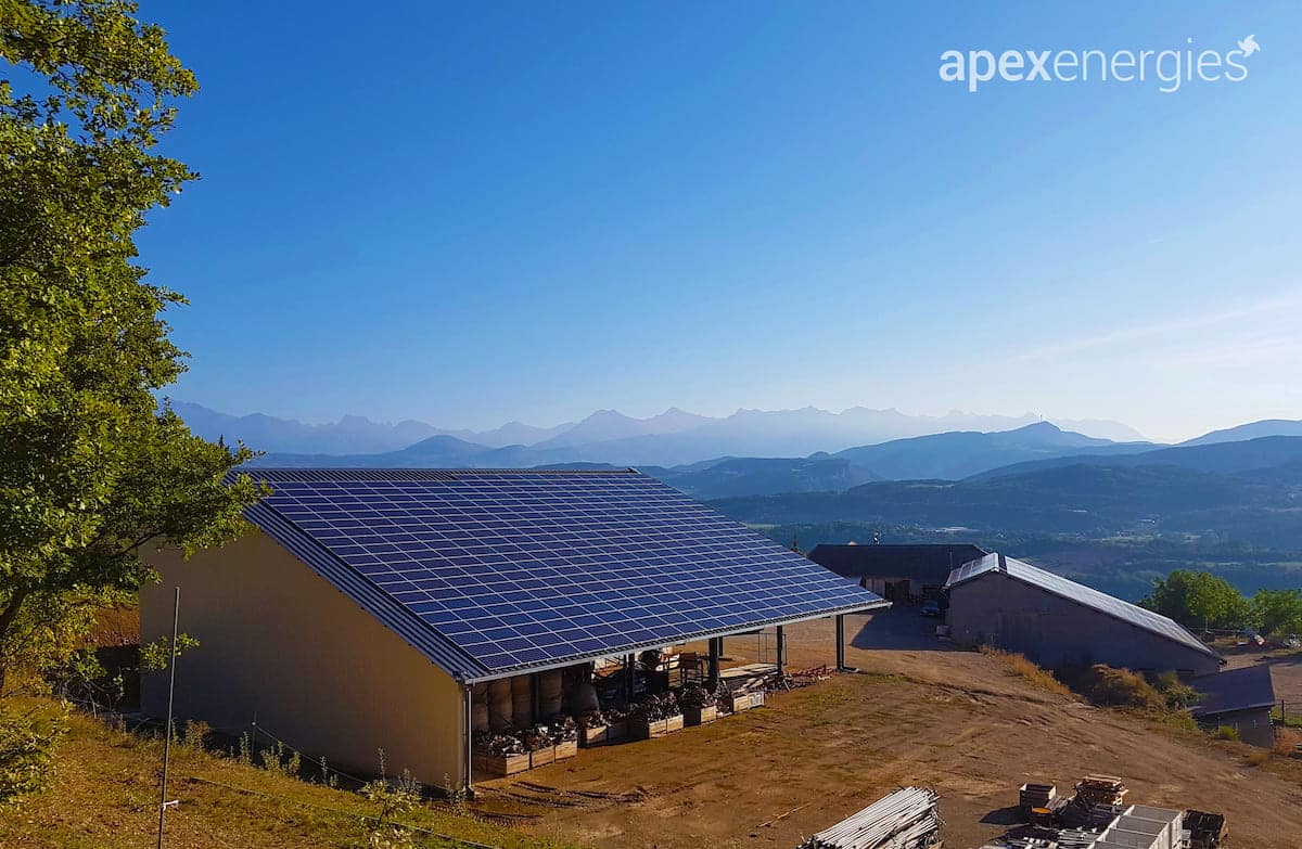 découvrez comment maximiser la rentabilité de votre activité agricole grâce aux panneaux photovoltaïques. explorez les avantages financiers, les subventions disponibles et les meilleures pratiques pour intégrer l'énergie solaire dans votre exploitation agricole.