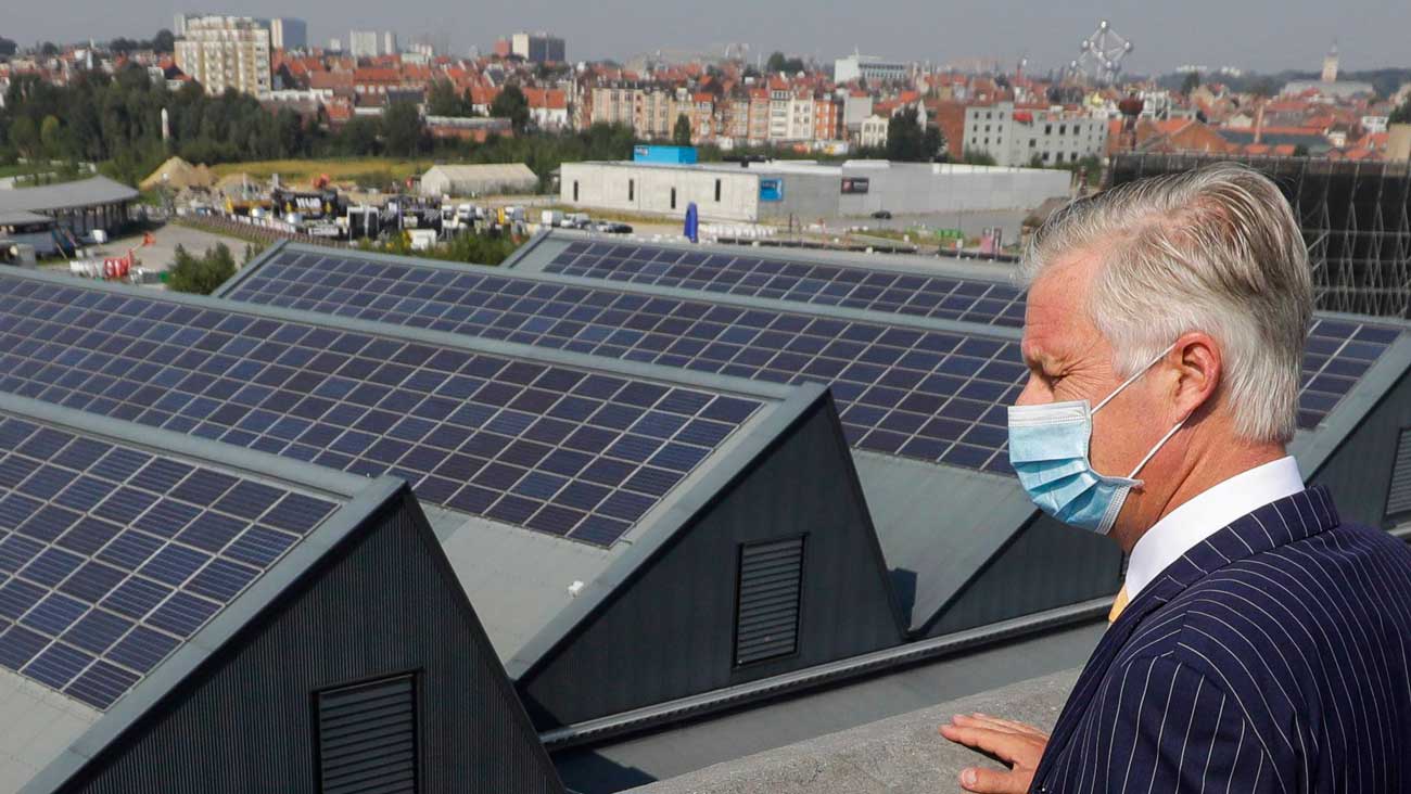 découvrez comment le roi panneau solaire révolutionne votre consommation d'énergie avec des solutions solaires innovantes et durables. optez pour une énergie propre et réduisez votre facture d'électricité grâce à des panneaux solaires performants.