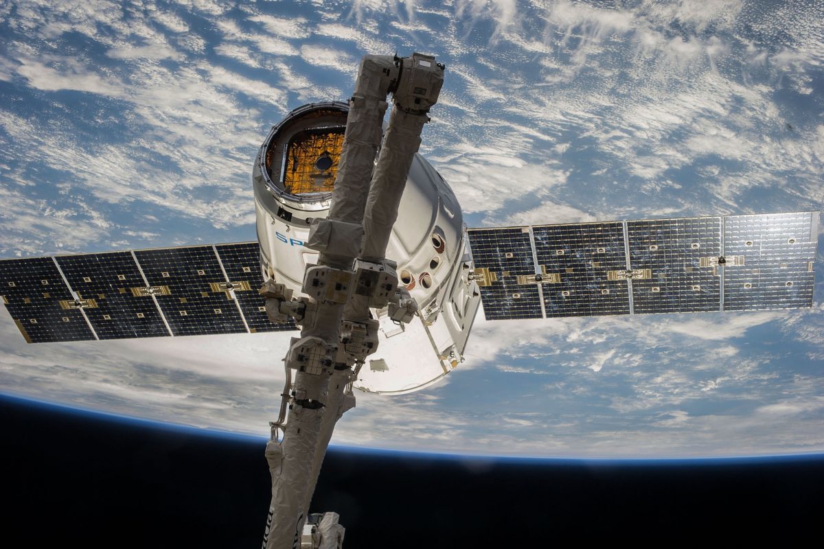 découvrez le potentiel révolutionnaire des satellites solaires, des technologies innovantes qui exploitent l'énergie du soleil depuis l'espace pour alimenter durablement notre planète. explorez les avantages, les applications et les défis de cette source d'énergie propre et renouvelable.