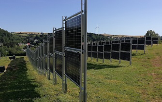 découvrez notre simulateur pv (photovoltaïque) pour évaluer le potentiel de production d'énergie solaire de votre installation. estimez les économies et l'impact environnemental grâce à une simulation personnalisée, simple et rapide.