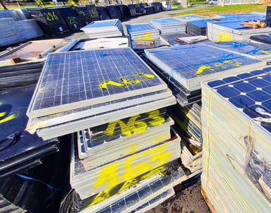 découvrez comment l'énergie solaire peut contribuer à la gestion des déchets et à la durabilité. explorez des solutions innovantes qui allient production d'énergie renouvelable et réduction des déchets pour un avenir plus écologique.