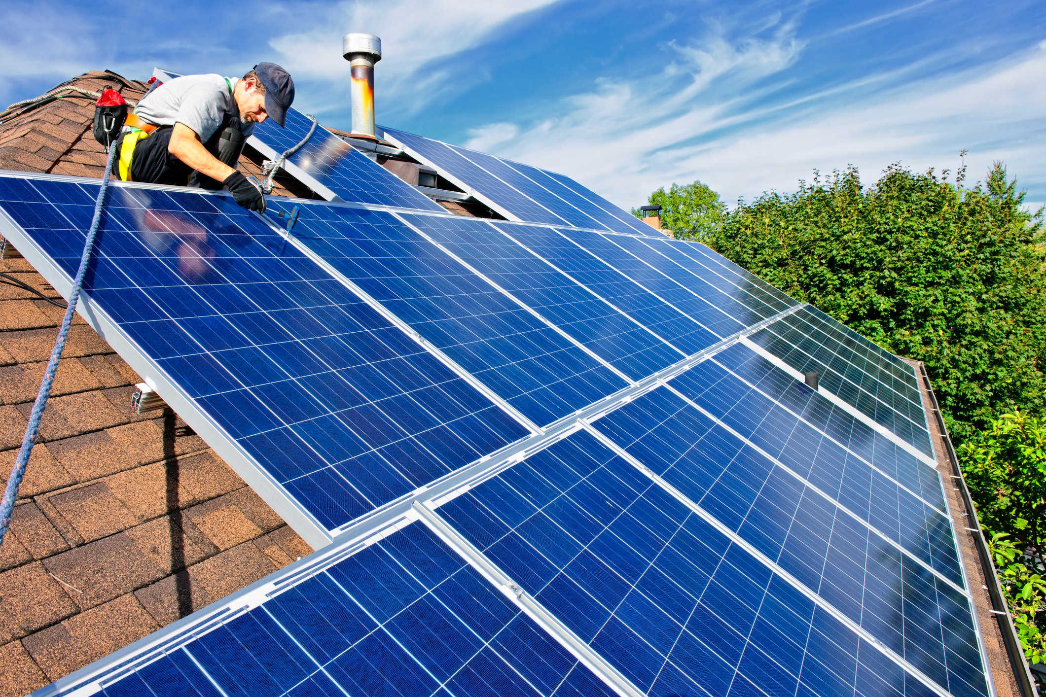 découvrez les avantages des toits solaires : une solution durable et économique pour produire votre propre électricité. apprenez comment maximiser votre efficacité énergétique tout en réduisant votre empreinte carbone.