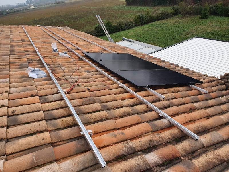 découvrez les tarifs de rachat des producteurs d'énergie photovoltaïque en 2025. restez informé des évolutions et des opportunités pour maximiser vos revenus grâce à l'énergie solaire.