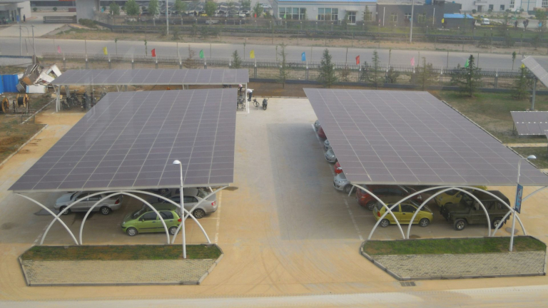 découvrez les prix des terrains photovoltaïques et les opportunités d'investissement dans l'énergie renouvelable. informez-vous sur les facteurs influençant les coûts et maximisez votre projet solaire.