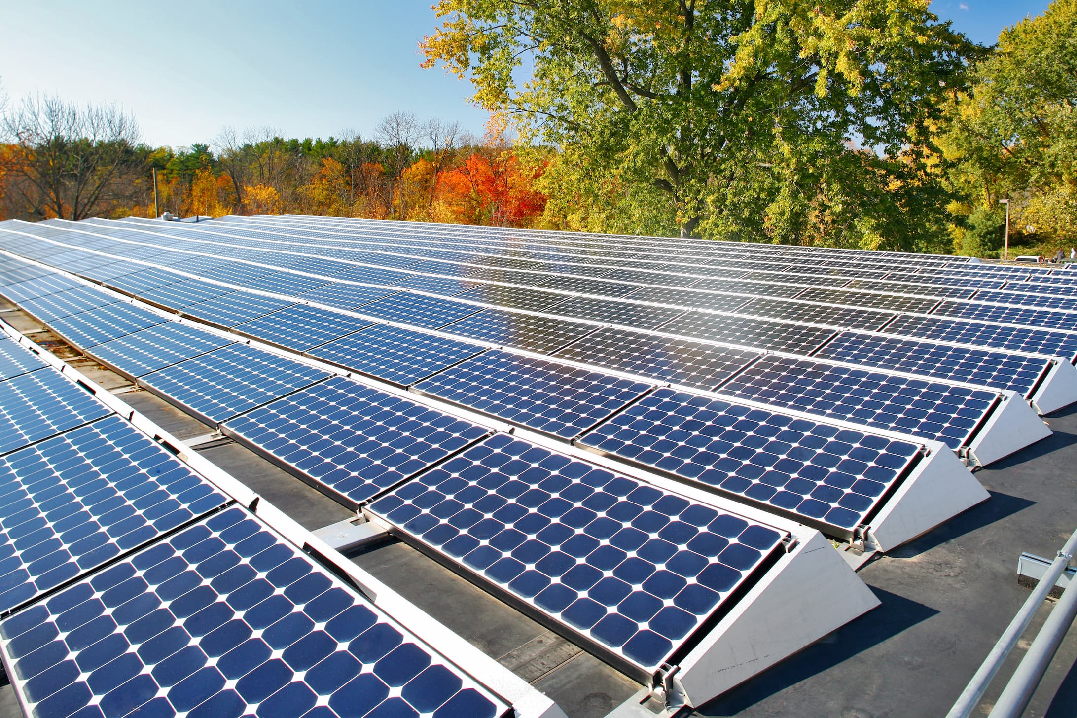 découvrez comment bénéficier d'un toit photovoltaïque gratuit et réduire vos factures d'énergie. profitez d'installations solaires sans frais et contribuez à la transition énergétique tout en valorisant votre patrimoine.