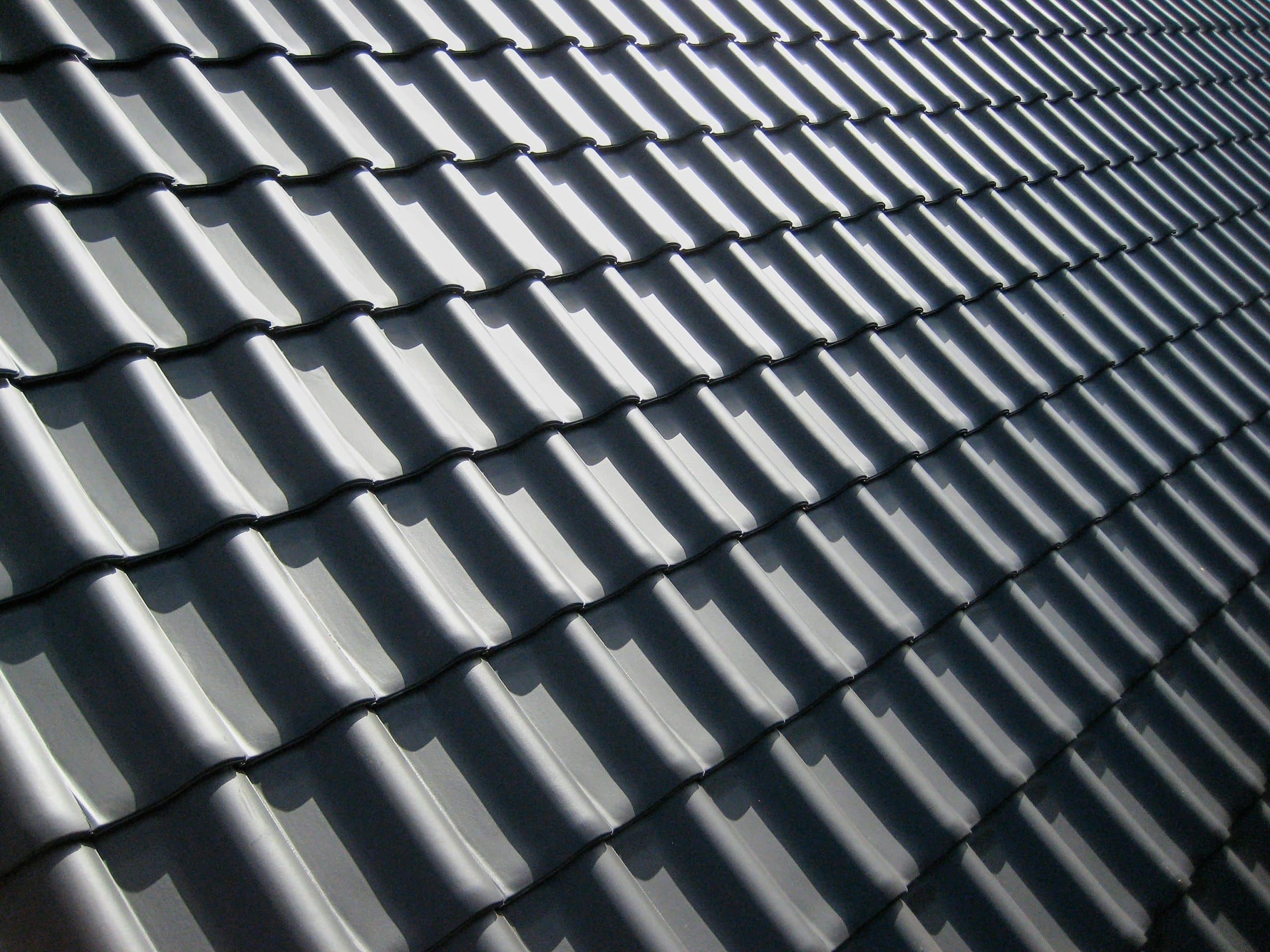 découvrez la toiture solaire tesla, une solution innovante alliant esthétique et efficacité énergétique. transformez votre maison en une source d'énergie renouvelable tout en bénéficiant d'un design élégant et moderne. optez pour une énergie durable avec la technologie de pointe de tesla.