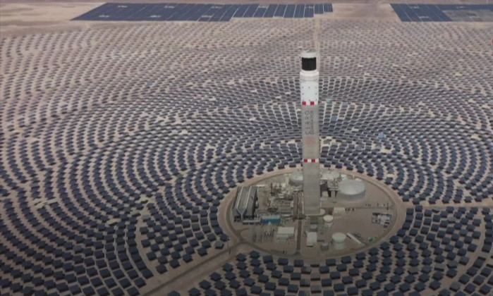 découvrez notre usine solaire, un site dédié à la production d'énergie propre et renouvelable. engagez-vous pour un avenir durable grâce à nos technologies innovantes et nos solutions énergétiques respectueuses de l'environnement.