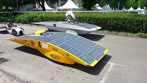 découvrez l'avenir de la mobilité durable avec notre sélection de voitures solaires. profitez d'une conduite écologique, économique et innovante grâce à des véhicules alimentés par l'énergie solaire. rejoignez le mouvement vers une planète plus propre !