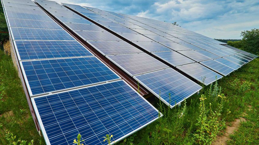 découvrez l'agri-photovoltaique, une solution innovante alliant agriculture et production d'énergie solaire. apprenez comment cette pratique durable permet d'optimiser les terres agricoles tout en contribuant à la transition énergétique.