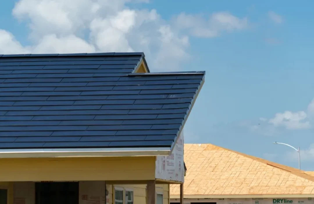 découvrez l'ardoise tesla, une solution innovante pour votre toit qui allie esthétique et performance énergétique. avec son design moderne et ses caractéristiques de durabilité, l'ardoise tesla transforme votre intérieur tout en réduisant votre empreinte carbone.