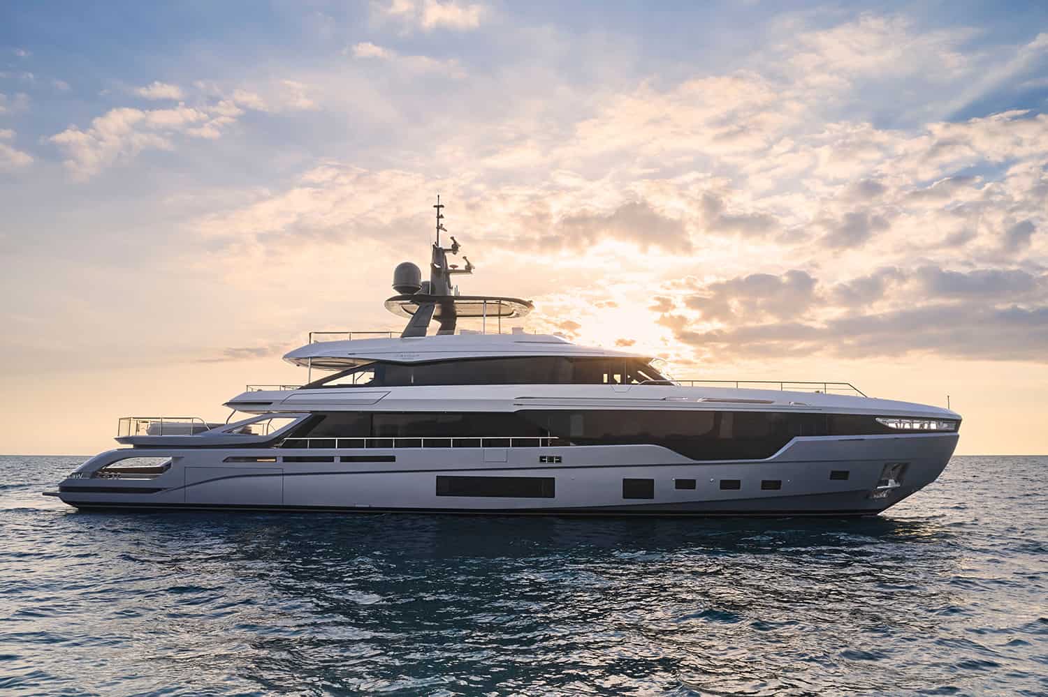 découvrez l'azimut, un concept fondamental en navigation et en astronomie, qui permet de déterminer la direction d'un objet par rapport à un point de référence. explorez son importance et son application dans divers domaines.