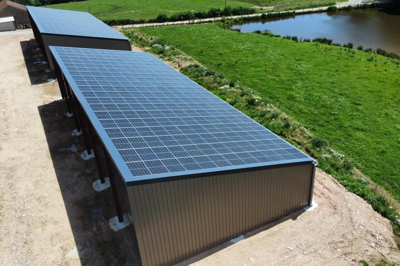 découvrez les avantages des bâtiments solaires, une solution innovante et écologique pour réduire votre empreinte carbone et réaliser des économies d'énergie. apprenez comment intégrer des technologies solaires dans votre projet architectural pour un avenir durable.