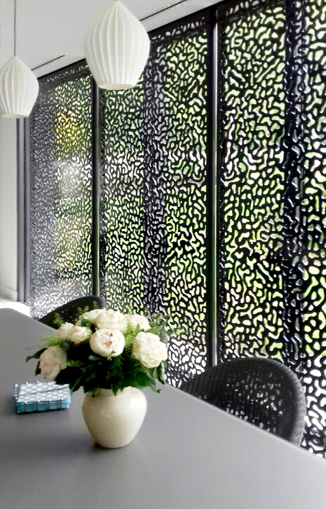 découvrez nos brise-soleil esthétiques et fonctionnels pour protéger votre intérieur du soleil tout en ajoutant une touche moderne à votre espace. idéal pour optimiser la luminosité naturelle tout en préservant votre intimité.