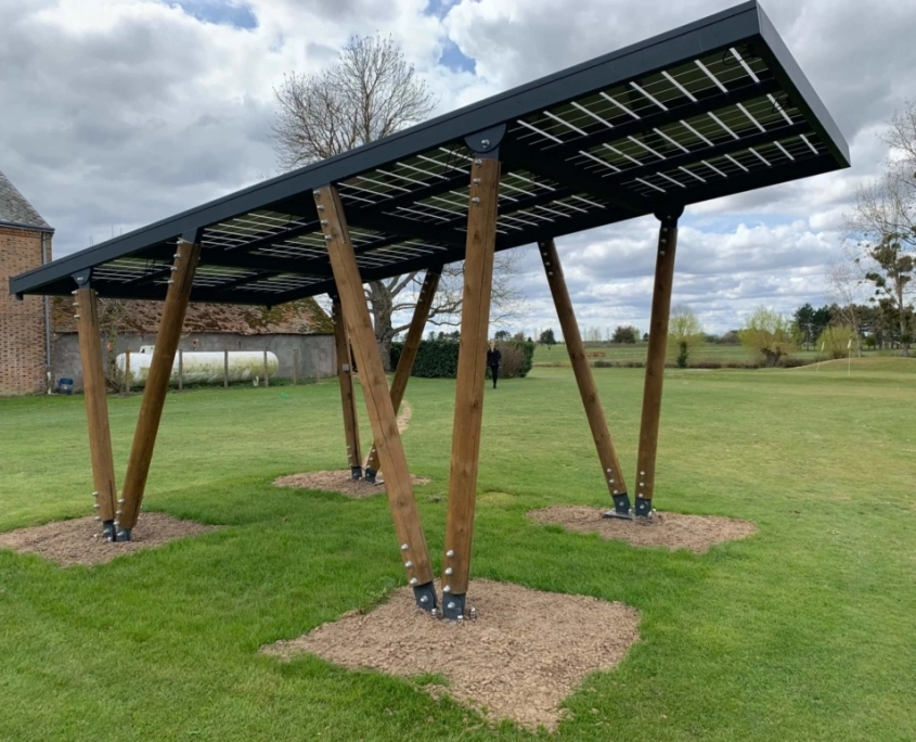 découvrez les avantages du carport solaire, une solution innovante qui allie protection de votre véhicule et production d'énergie verte. transformez votre espace extérieur en une source d'énergie renouvelable tout en préservant l'environnement. optez pour un carport solaire et réduisez votre empreinte carbone tout en bénéficiant d'un abri moderne et esthétique.