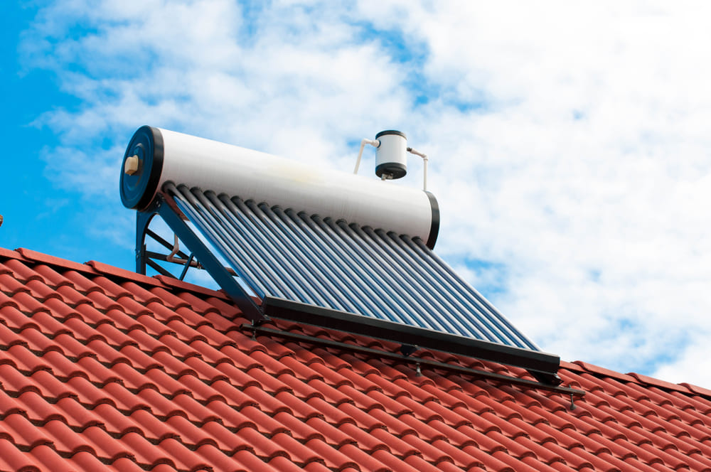 découvrez le chauffe-eau solaire de 50 litres, une solution économique et écologique pour profiter d'une eau chaude sanitaire. idéal pour les petites familles, il utilise l'énergie solaire pour réduire vos factures d'énergie tout en préservant l'environnement. optez pour une installation durable et performante.