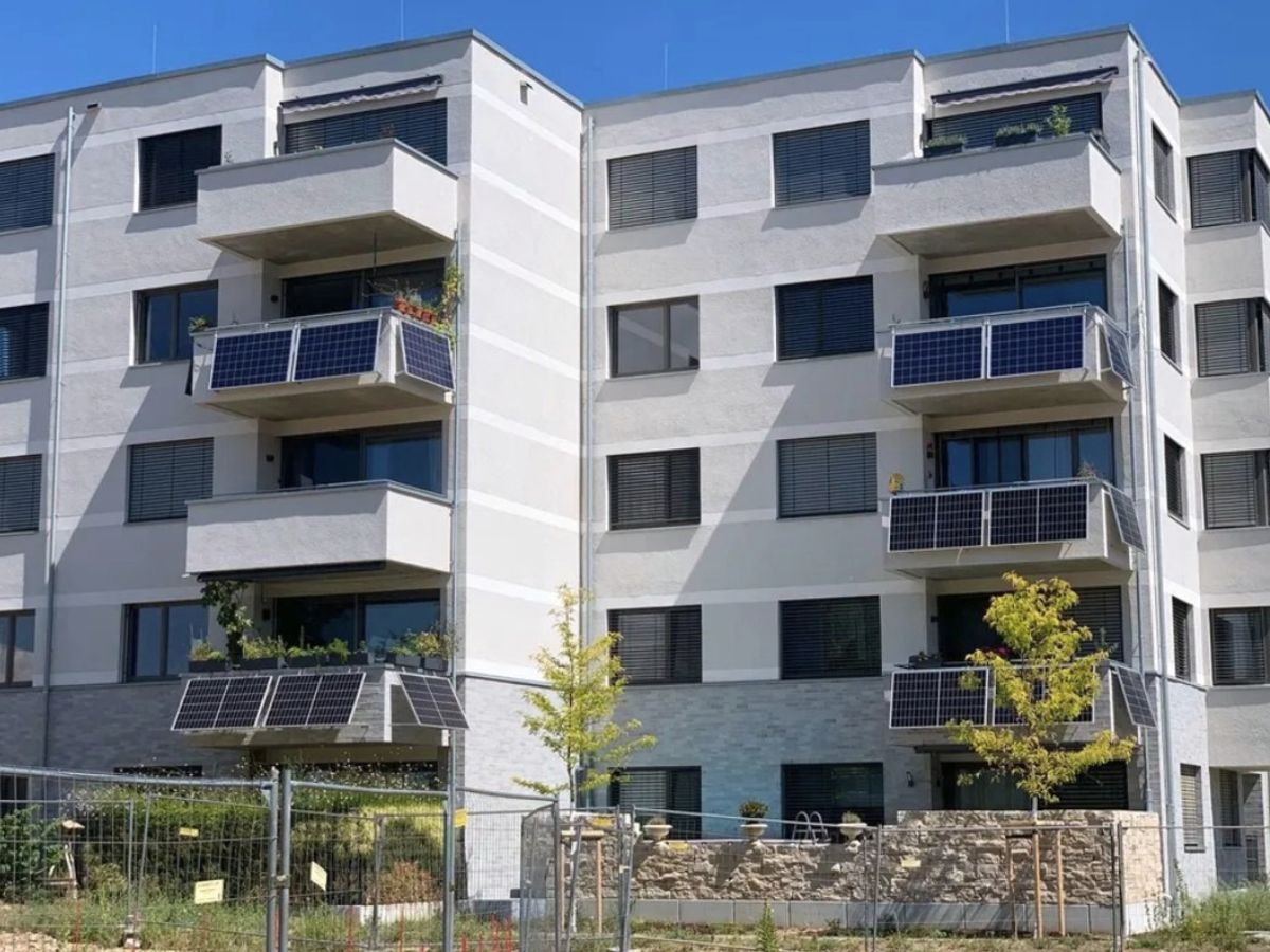 découvrez notre sélection de panneaux pour balcons, alliant esthétique et fonctionnalité. transformez votre espace extérieur avec des options variées, adaptées à toutes vos envies d'aménagement et de confidentialité.