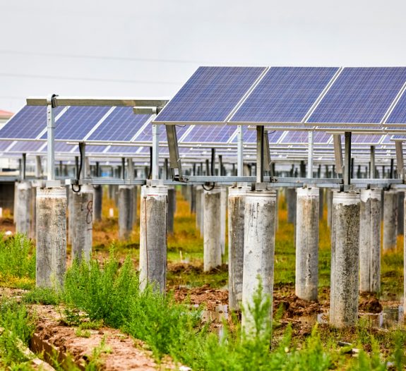 découvrez l'importance et les avantages des panneaux solaires agricoles. optimisez vos surfaces agricoles en intégrant des solutions d'énergie renouvelable pour réduire vos coûts et améliorer la durabilité de votre exploitation.