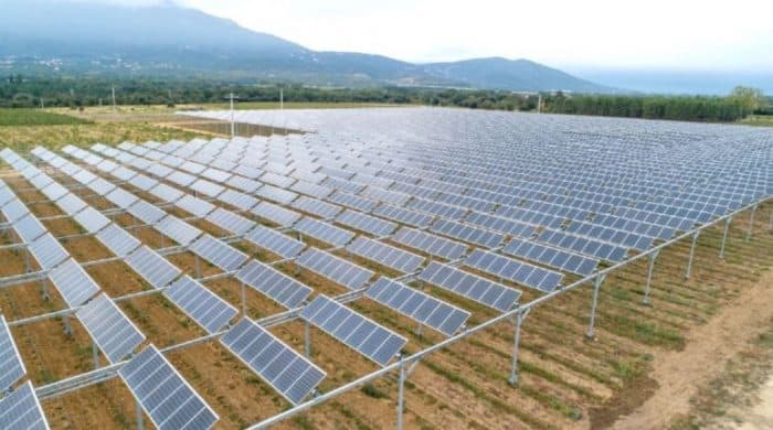 découvrez comment les panneaux solaires agricoles transforment les exploitations en sources d'énergie renouvelable. optimisez votre indépendance énergétique tout en préservant l'environnement grâce à des solutions photovoltaïques adaptées à vos besoins.