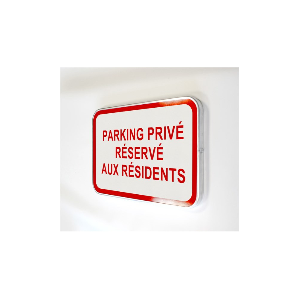 découvrez notre parking privé sécurisé, idéal pour garantir la protection de votre véhicule. profitez d'un emplacement pratique et accessible, avec des options de réservation flexibles pour répondre à vos besoins. stationnez en toute tranquillité et accédez facilement aux principales attractions de la ville.