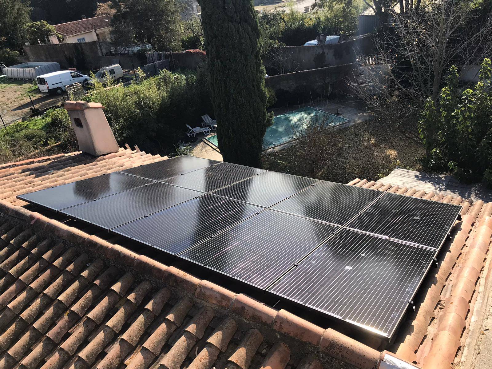 découvrez les primes pour l'installation de panneaux solaires en france. profitez d'aides financières avantageuses pour réduire le coût de votre projet d'énergie renouvelable et contribuez à la transition écologique dès aujourd'hui.