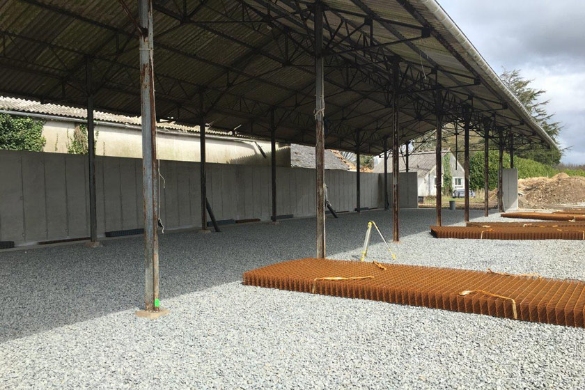 découvrez nos services de rénovation de hangars pour transformer vos espaces. améliorez l'esthétique, la fonctionnalité et la durabilité de votre structure. bénéficiez de conseils d'experts et de solutions adaptées à vos besoins.