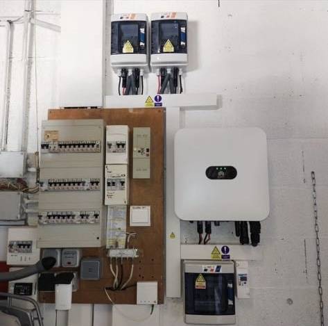 découvrez les opportunités de la revente d'électricité, une activité lucrative et durable. apprenez comment transformer votre surplus d'énergie en revenus et participez à la transition énergétique. informez-vous sur les réglementations, les avantages fiscaux et les meilleures pratiques pour réussir dans ce marché en pleine expansion.