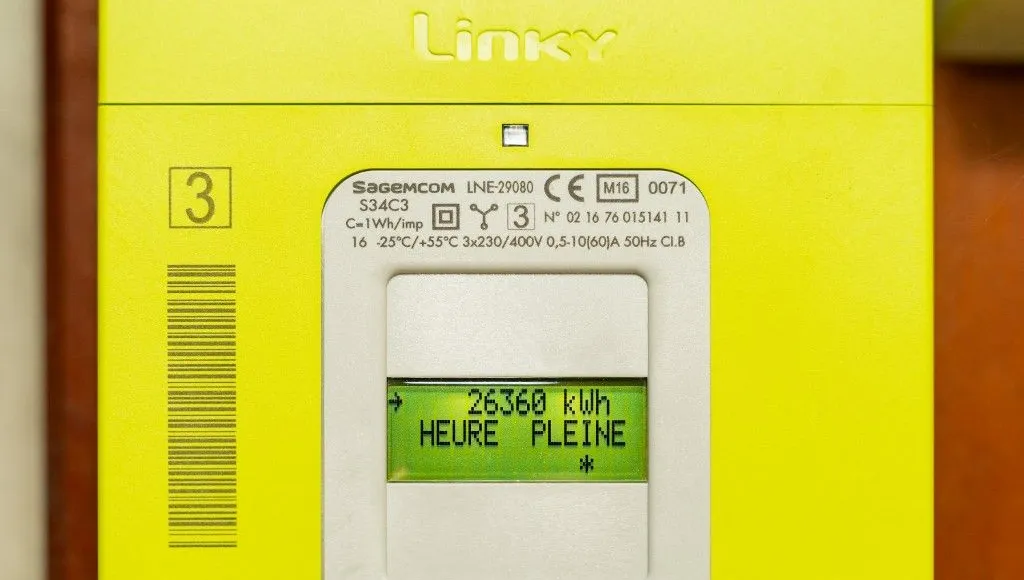 découvrez les implications de l'augmentation des tarifs d'edf prévue pour 2025. informez-vous sur les raisons de cette hausse, son impact sur votre facture d'électricité et les solutions pour maîtriser vos dépenses énergétiques.
