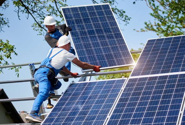 découvrez les avantages des panneaux solaires en occitanie : une solution écologique et économique pour produire votre propre électricité. profitez du soleil du sud de la france et réduisez votre facture d'énergie tout en contribuant à la préservation de l'environnement.