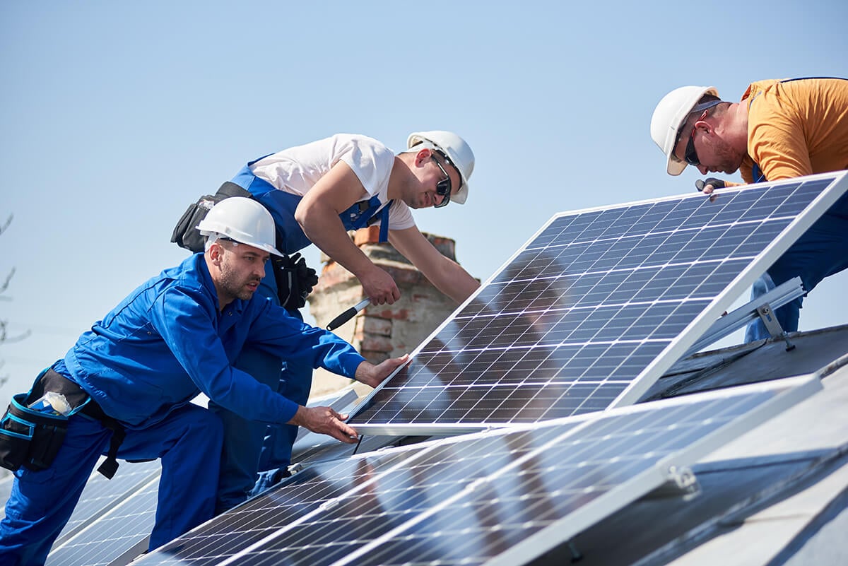 découvrez notre service de pose de panneaux solaires professionnels. profitez d'une installation rapide et efficace pour réduire votre facture d'électricité tout en préservant l'environnement. contactez-nous dès aujourd'hui pour un devis personnalisé !