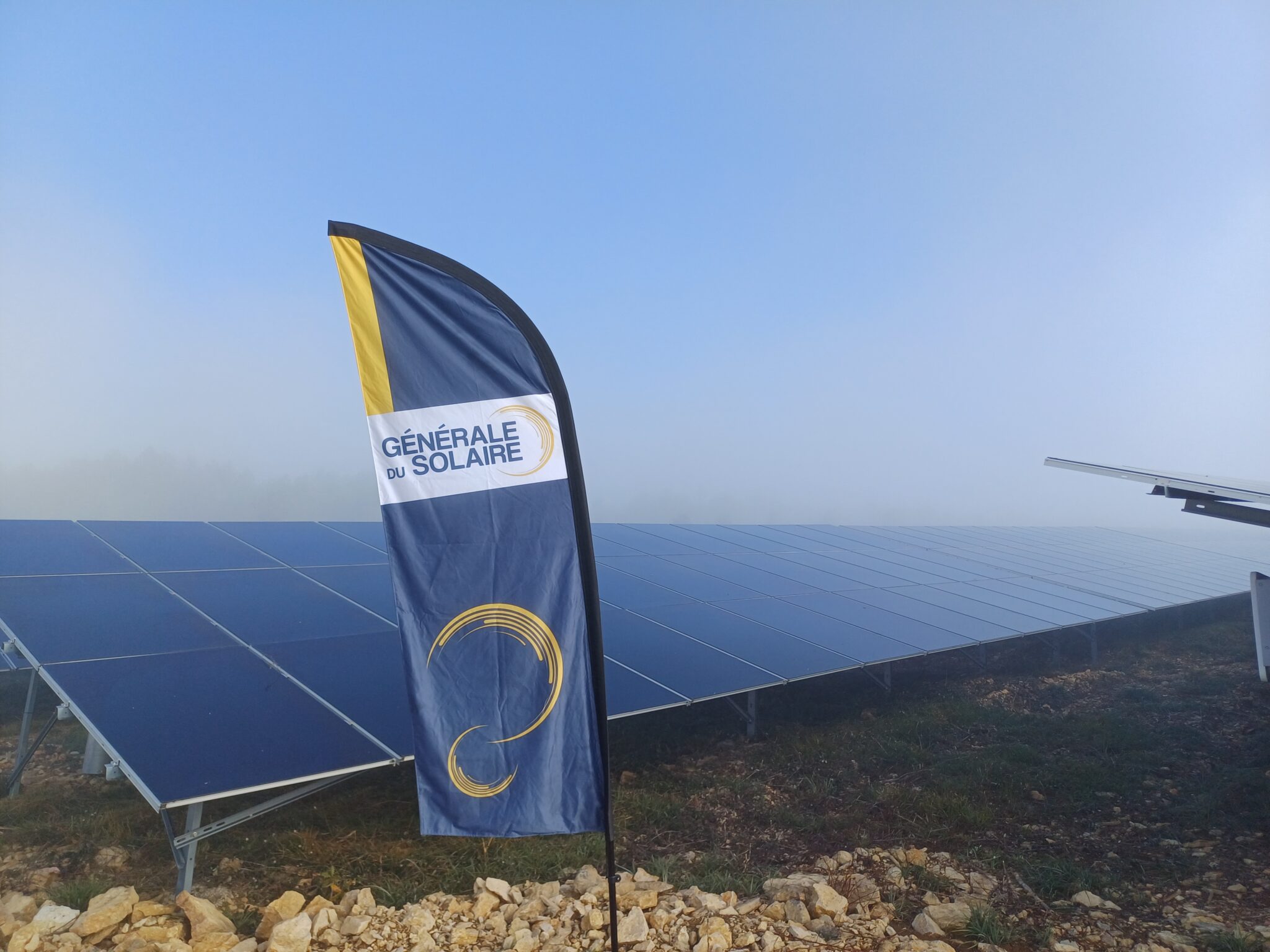 découvrez arrivelec, 45 ans d'innovation dans le solaire accessible à tous, alliant expertise et solutions durables pour un avenir énergétique responsable.